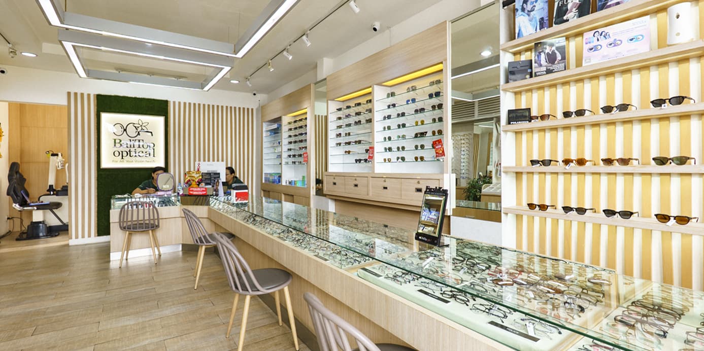 Bali Top Optical Udayana store interior 1